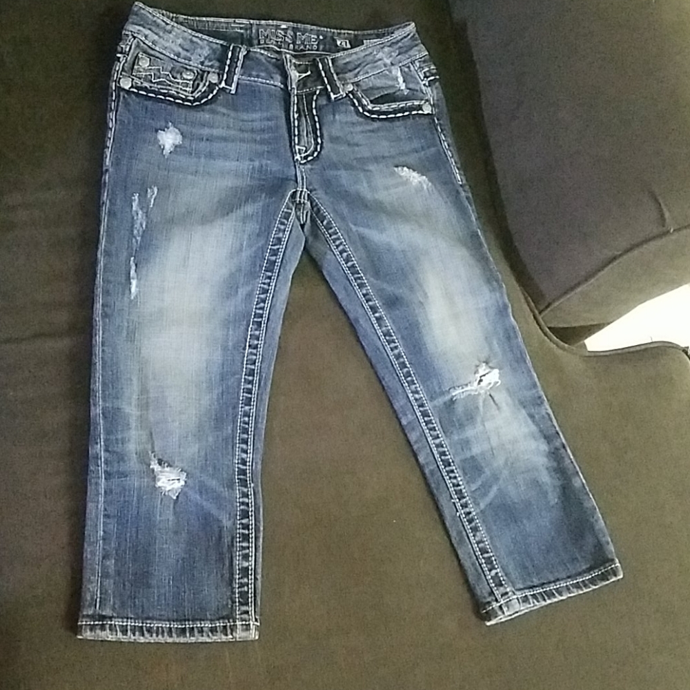 Capri pants - Picture 2 of 2